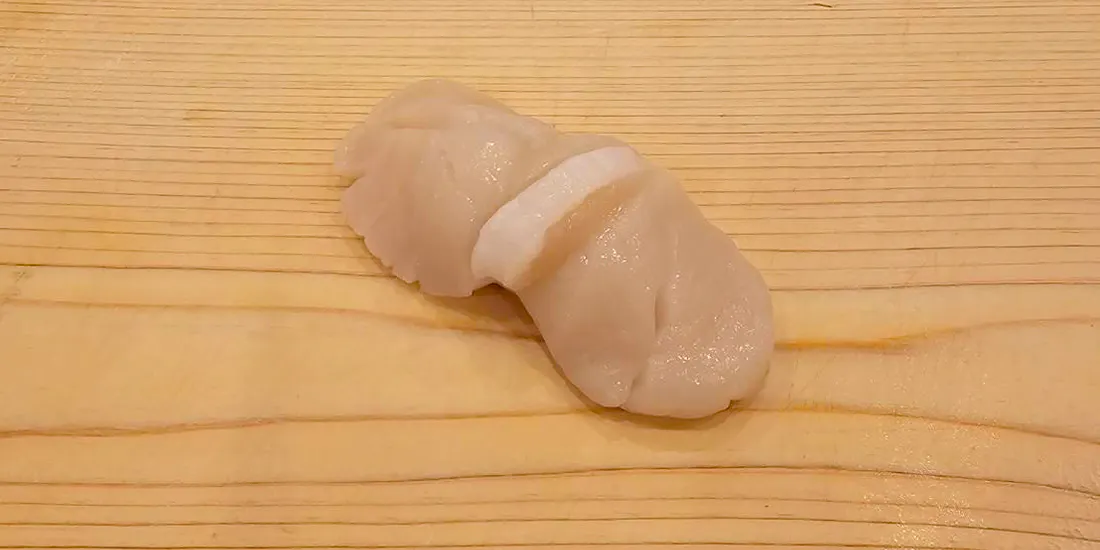 【精选套餐】包括生鱼片、烤物及10贯寿司等