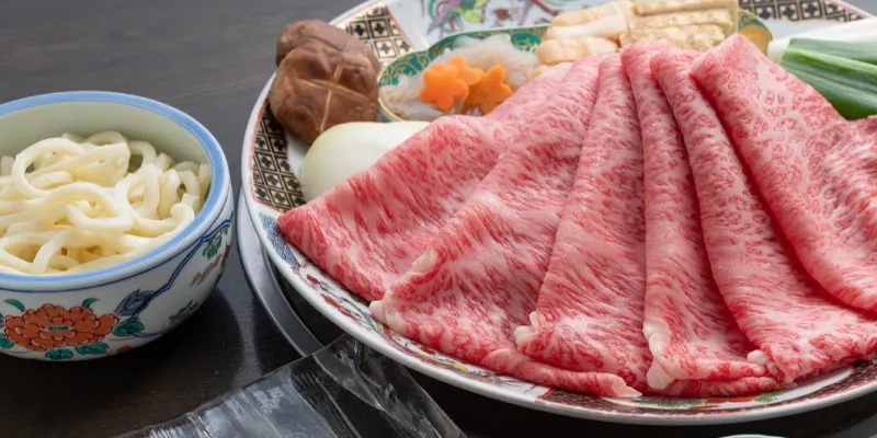 [Kyoto-style Sukiyaki: Ume] A5 Wagyu Sirloin Sukiyaki and 5 other dishes.