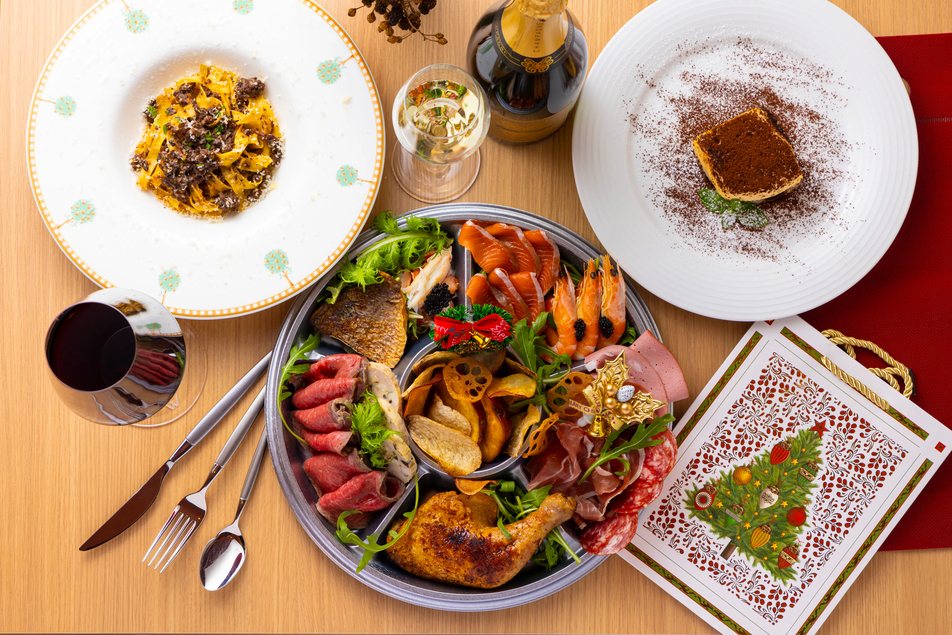[Xmas2026 Takeout] Hors d'oeuvres to enjoy with your choice of bottled wine at Christmas