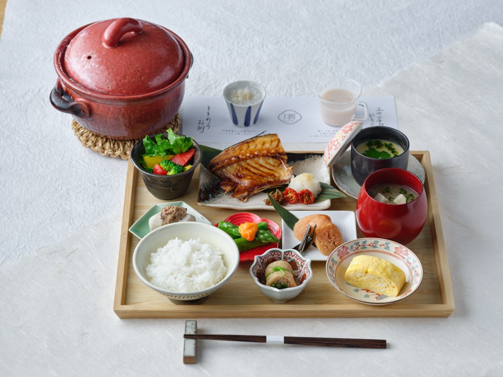 【아침 컨디션 정돈 정식】야마야의 갓 만든 명란젓을 곁들인 총 9가지 품목