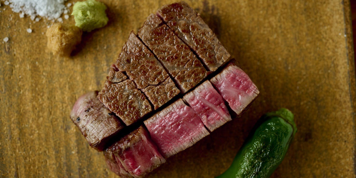 Tsuchiho Course [Only one head produced per month] The only restaurant in Tokyo to source from Maruki Fukunaga Kisaburo Shoten. A standard course centered on Omi beef fillet and loin from our own ranch, paired with our restaurant’s special signature dishes.