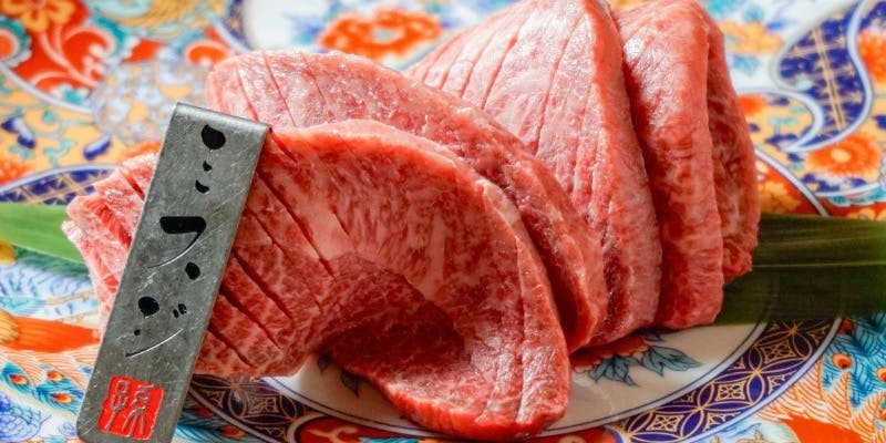 3位賓客～前一日17時前的預約【夏季限定】沙朗牛排與夏季蔬菜的套餐