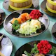 【金花】全8品〇6000円 主菜為大蝦紅白炒和炸蟹鉗的奢華套餐!