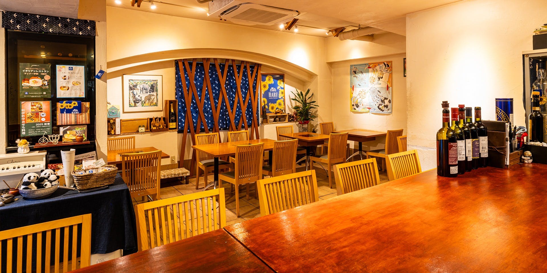 Lunch Time Reservations for 9 to 14 People