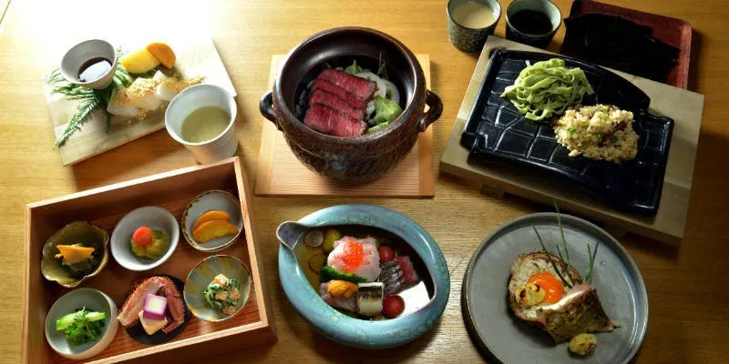 【Evening Kaiseki】Kuribana - 7 Dishes. / Wagyu Roast, Sashimi, Donabe Rice, Dessert, etc.
