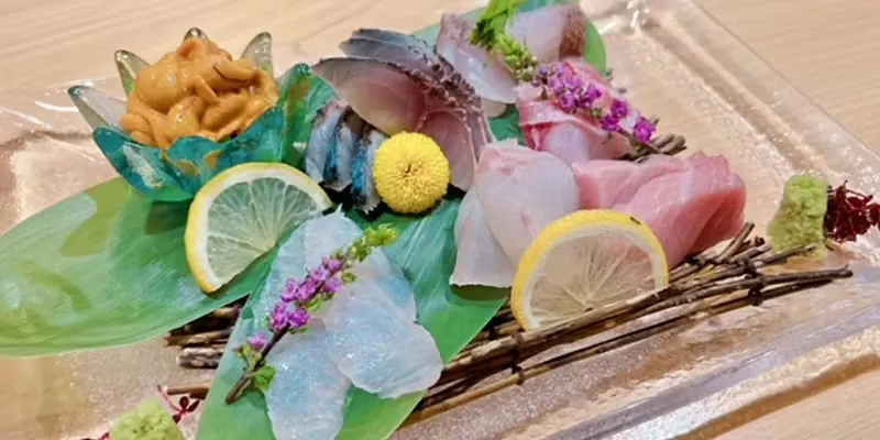お昼の季節の懐石特上コース