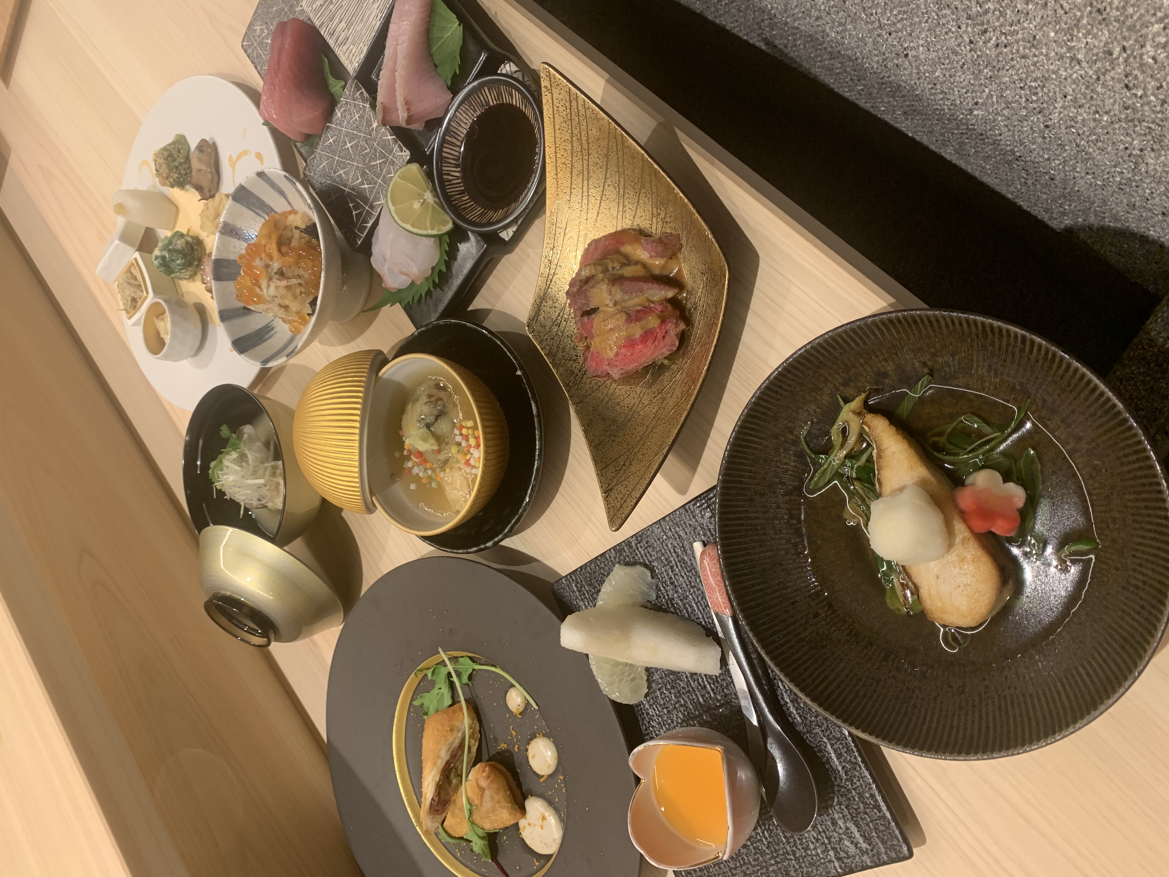 【긴파치 오마카세 코스 요리】 계절 식재료를 사용한 전 10품