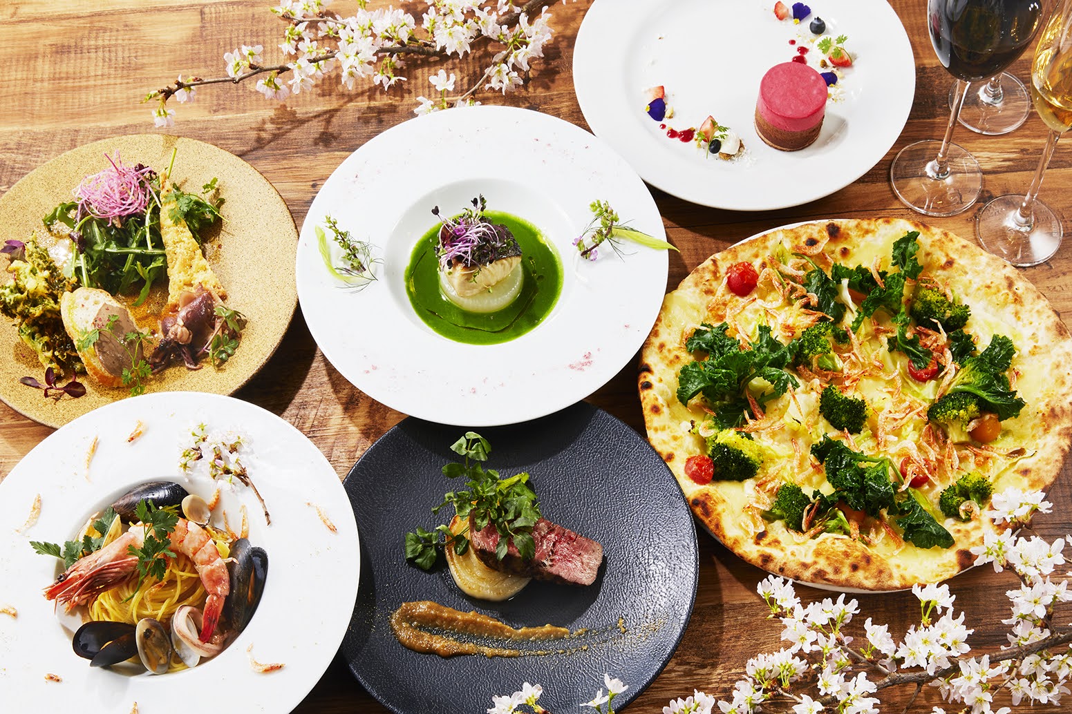 ～menu Bravissimo～ Featuring "Rare Red Meat" Kumamoto-bred Brown Japanese Beef Akaushi & Lobster, among a total of seven dishes