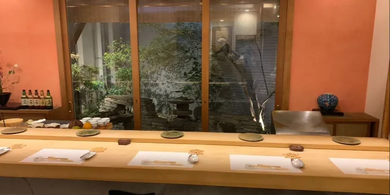 鮨 かず矢