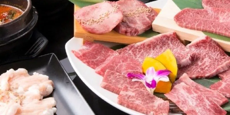 炭火焼肉 幻
