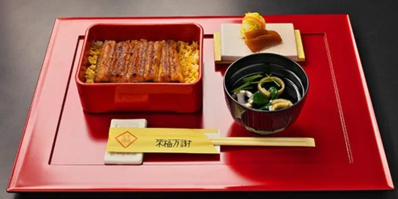 Kagurazaka Branch Exclusive [Domestic Eel] Unaju (Grilled Eel over Rice) Plum