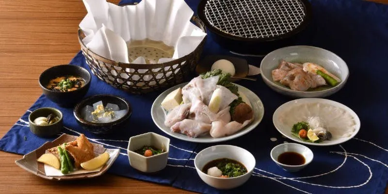 【수량 한정】A5 등급 천연 자주복 코스 천연 튀김＆구이 복 포함 총 8품 ※전날까지 예약 필요