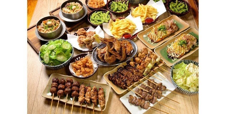 Entertainment Course: A total of 14 dishes with a 120-minute all-you-can-drink option for 4,800 yen (tax included)