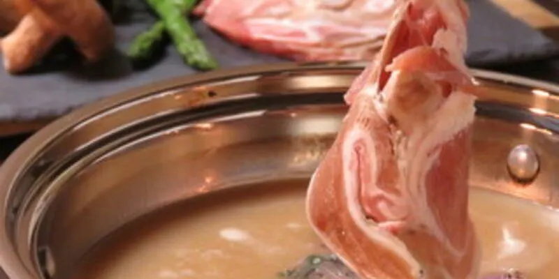 Super Healthy Fresh Lamb Shabu-Shabu - Regular Course: Thinly sliced lamb directly sourced from Hokkaido for shabu-shabu