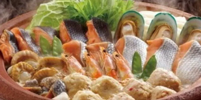 【冬季最受欢迎套餐 石狩锅常规套餐】北海道的海鲜与丰富蔬菜的北海道传统火锅常规套餐