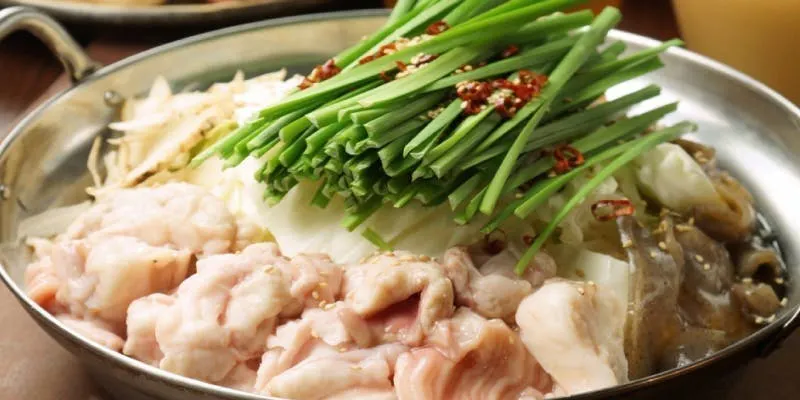 【ぷりぷりモツ鍋コース】鰹の藁焼き&国産牛もつ鍋<9品>