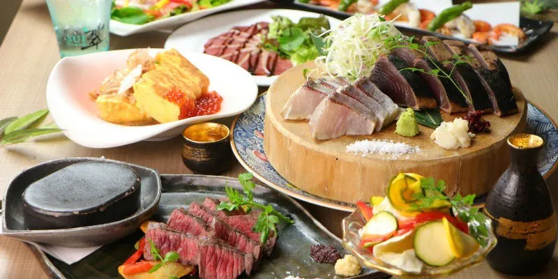 【熟コース】鰹と旬魚藁焼き×熟成牛赤身肉の藁焼きなど/全10品