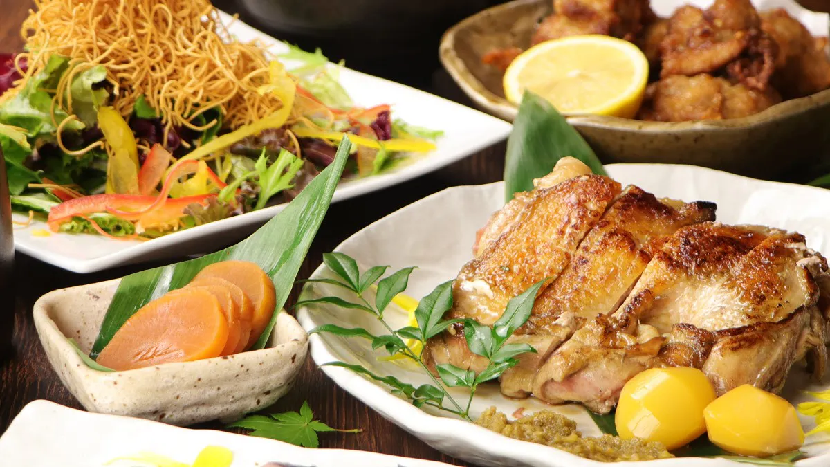 「九州美味套餐」雞腿肉炭火燒與炙燒鰹魚等共7道菜