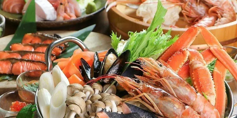 【北海道蟹锅套餐】海鲜蟹锅×鸡肉赞岐等 共7道菜
