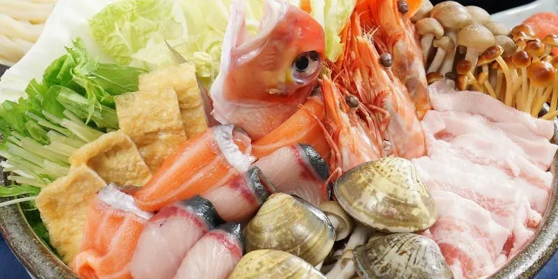 鍋【贅沢コース】はまぐりと大海老の海鮮寄せ鍋等 全10品