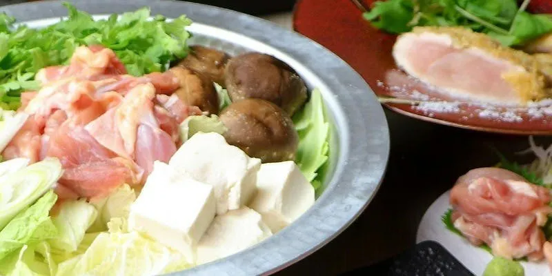 전골【용의 달걀로 즐기는 닭 스키야키 전골 코스】요다레도리 8품