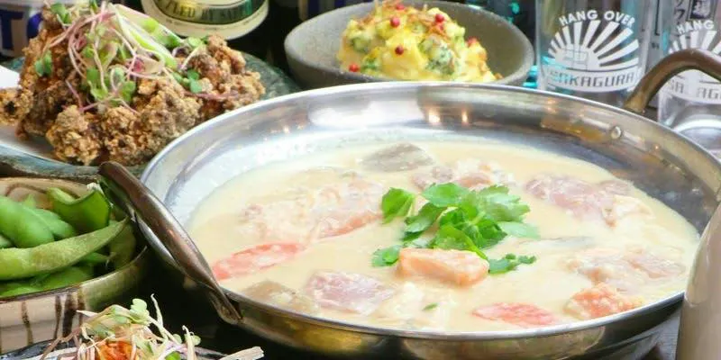 （냄비）카오리 코스｜닭고기와 바지락 조개 육수 전골 × 모둠회 3종 등＜총 8품＞
