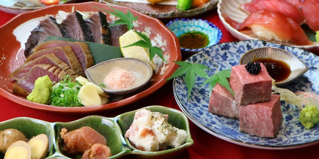 Wakayama Castle Course: Wakura's Supreme Dishes. A Total of 13 Dishes.