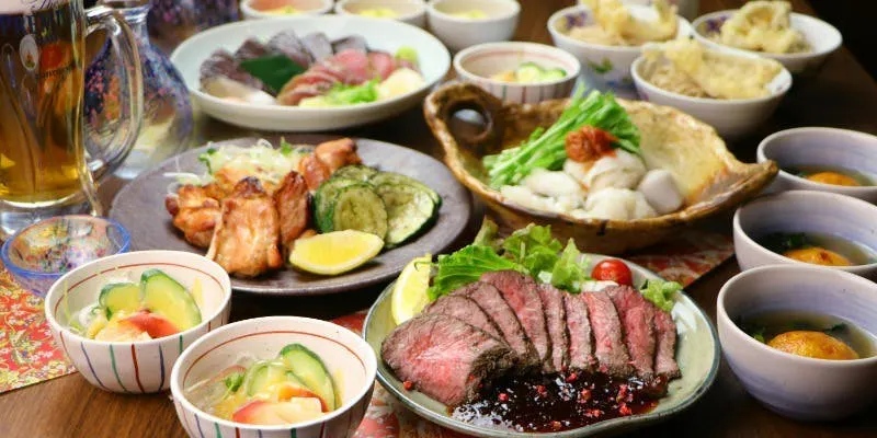 【那智瀑布套餐】鲣鱼和金枪鱼×黑毛和牛稻草烧共12道菜