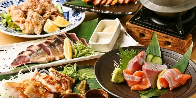 【甚べぇ套餐】鮮魚×炸嫩雞×肉卷飯糰8道菜品