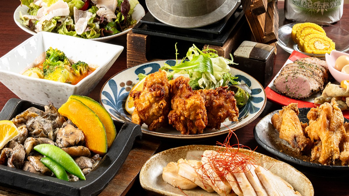 【鶏っく 코스】닭 토로 숯불구이와 연골 쓰쿠네 등 총 8가지 요리