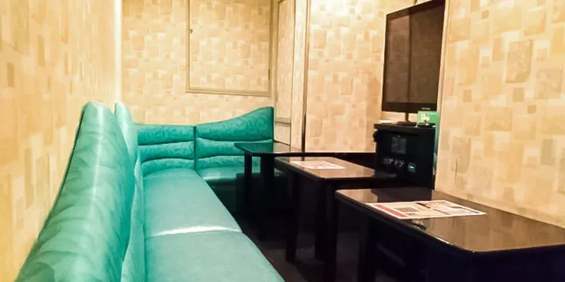 カラオケ館 新橋店