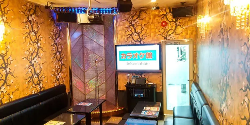 カラオケ館 赤坂見附店