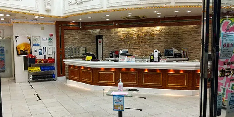 カラオケ館 天神本店