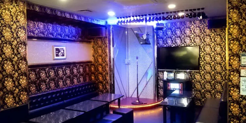 カラオケ館 藤沢南口店