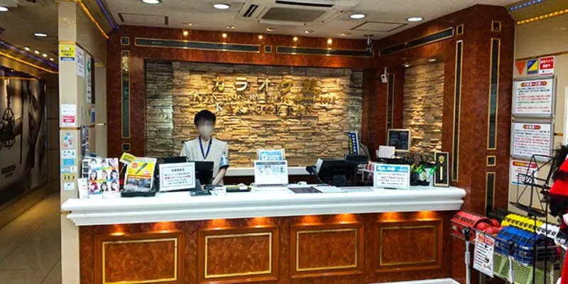カラオケ館 天神西通り店
