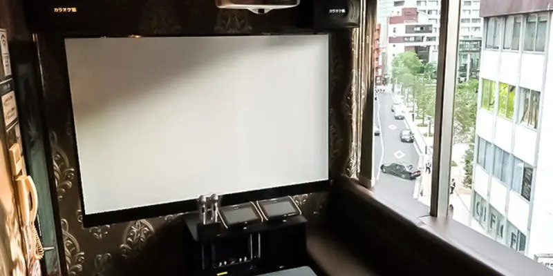 カラオケ館 赤坂サカス前店