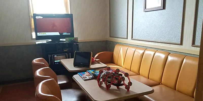 カラオケ館 鴻巣店