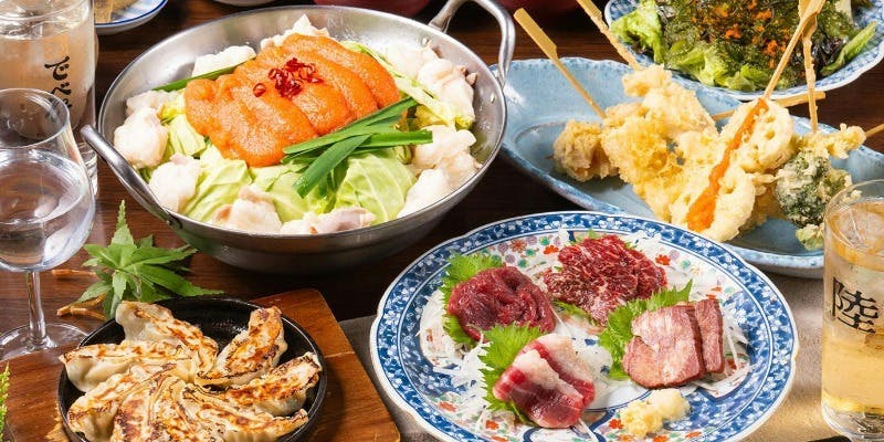 Savor the rich flavors of Kyushu ingredients with our luxurious Mentaiko Motsunabe as the main dish! Enjoy a sumptuous experience with our 8-course "Debeso Course".