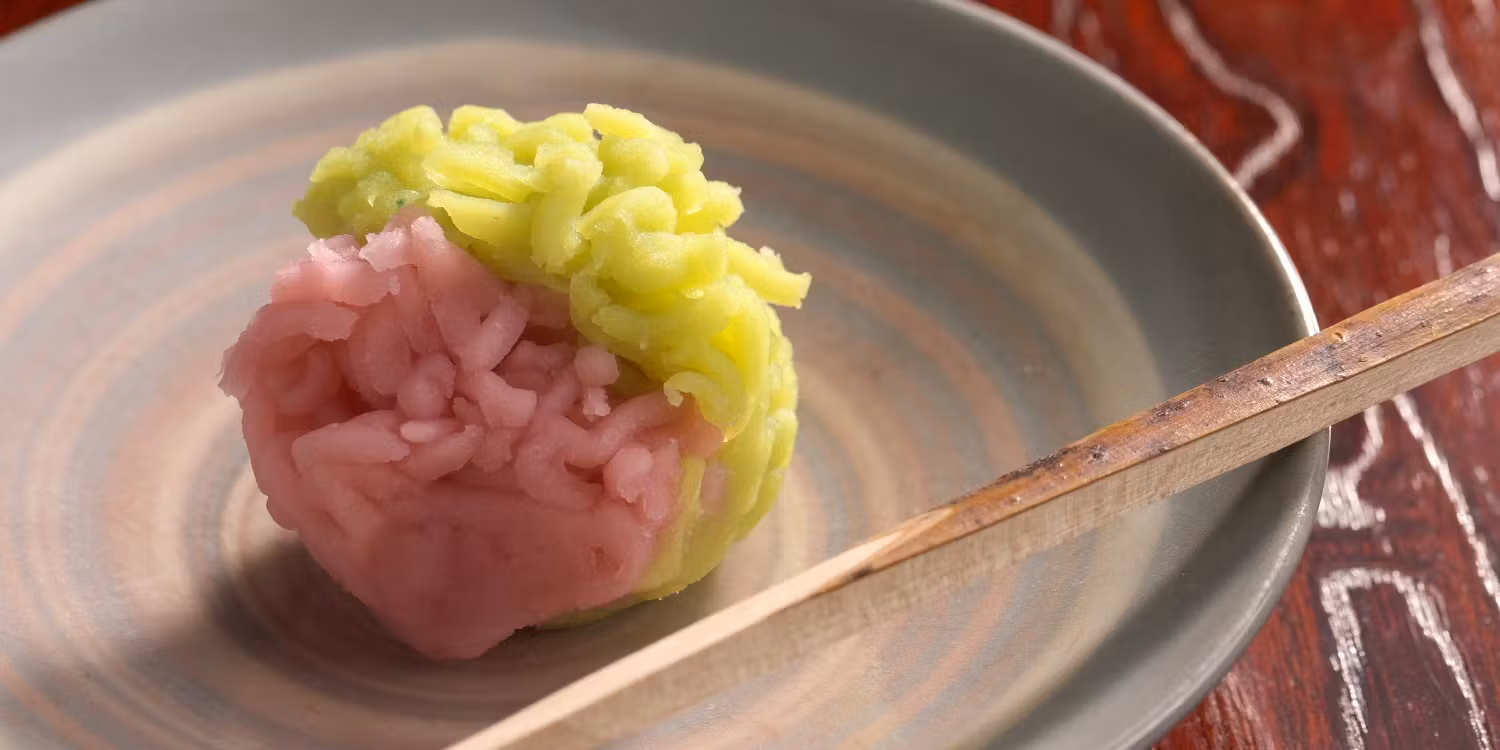 Oku-Zashiki Kaiseki 16,500 yen Enjoy exquisite dishes that showcase the craftsmanship of our chefs in a relaxing private room.