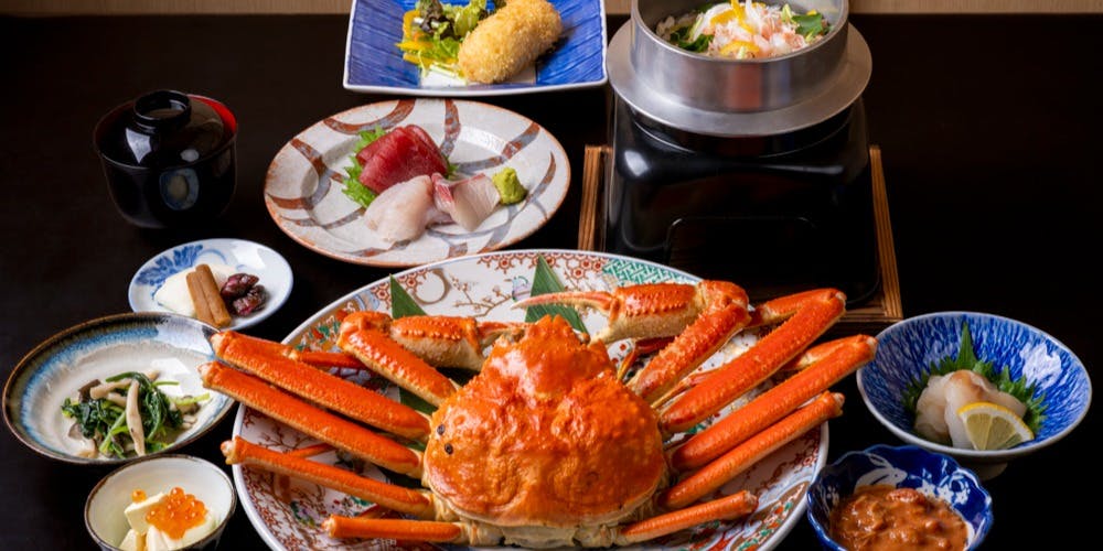 [Boiled Crab Course] 8 dishes including boiled snow crab, sashimi, cream croquettes, and kamameshi