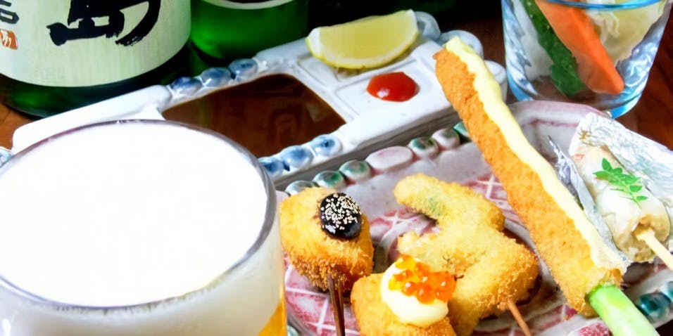 【味彩（あじさい）】ドリンクか御飯を選べる、串10種コース