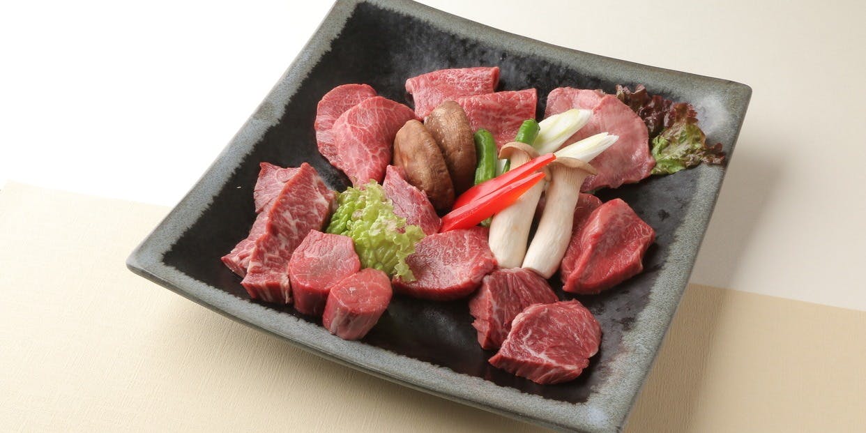 【1,1000엔 코스】마쓰사카 소의 맛을 마음껏 만끽할 수 있는 호화로운 내용! 특별한 순간을