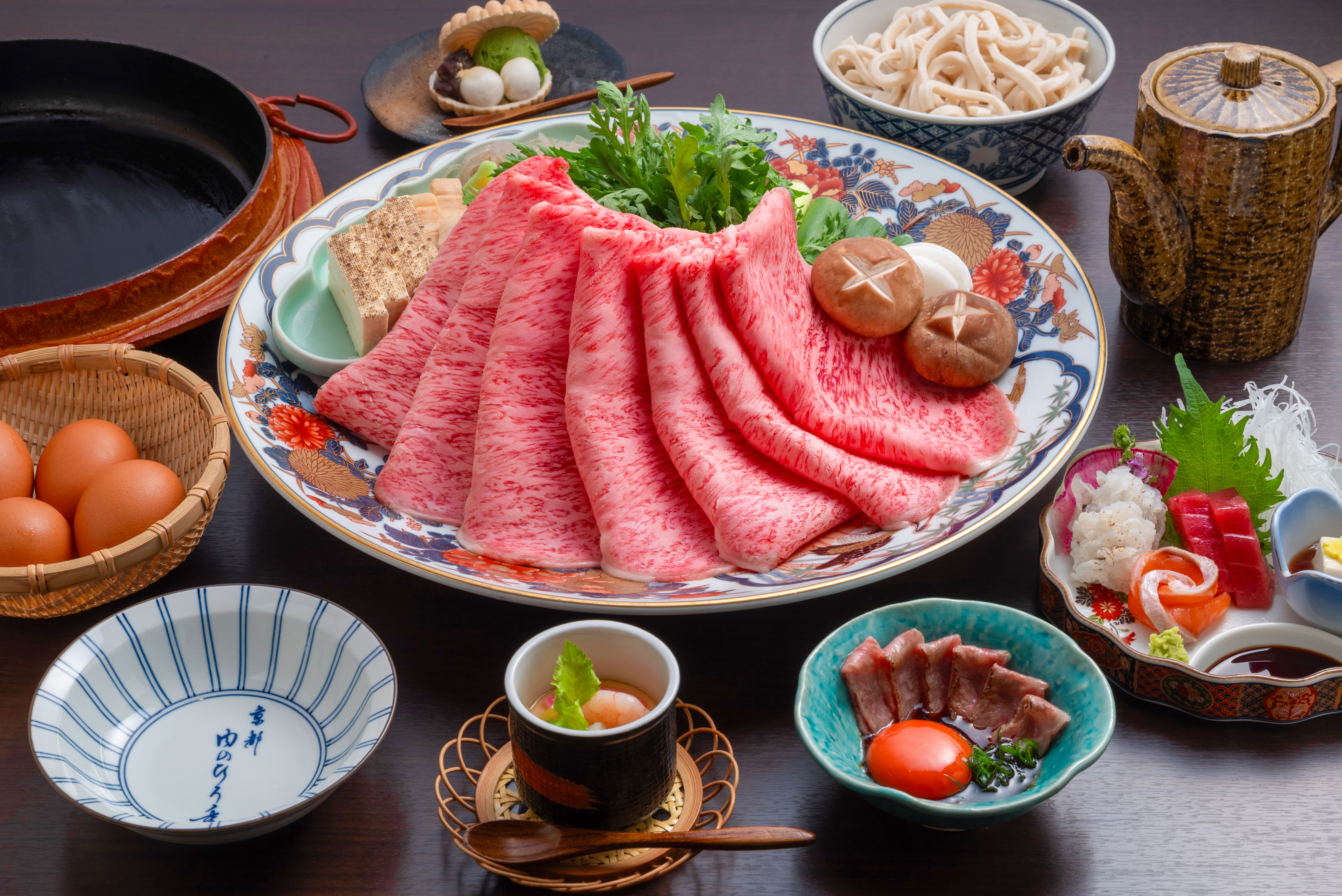 Most Popular No. 1 A5 Omi Beef! Kyoto-Style Sukiyaki Plum Course