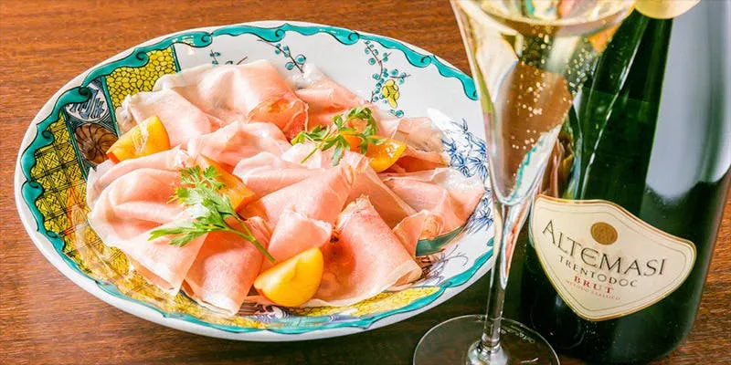 【可選擇義大利麵午餐套餐共4道料理】前菜、義大利麵、甜點、餐後飲料