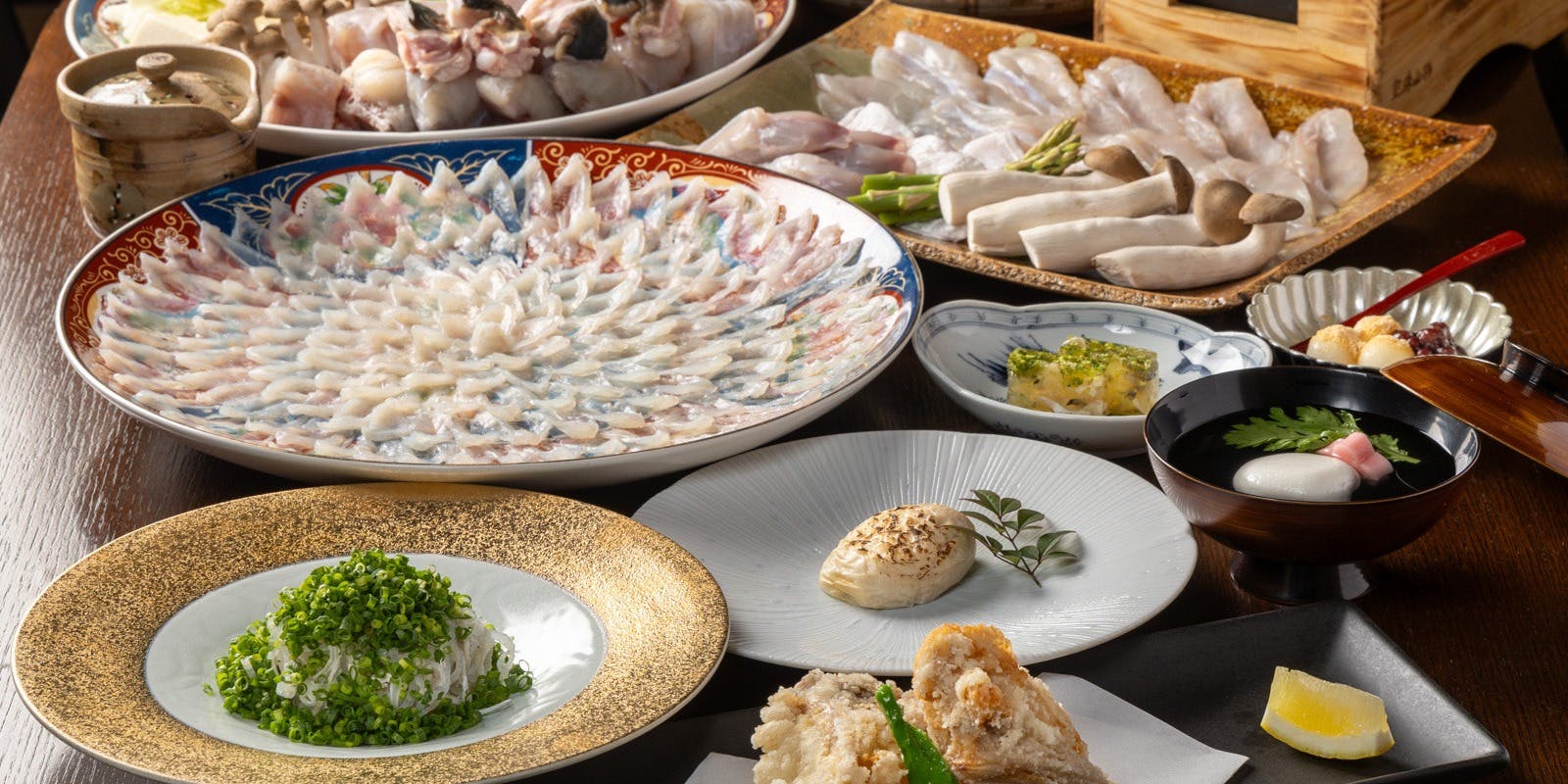 虎河豚全套餐【楼】（ろう）共10道菜