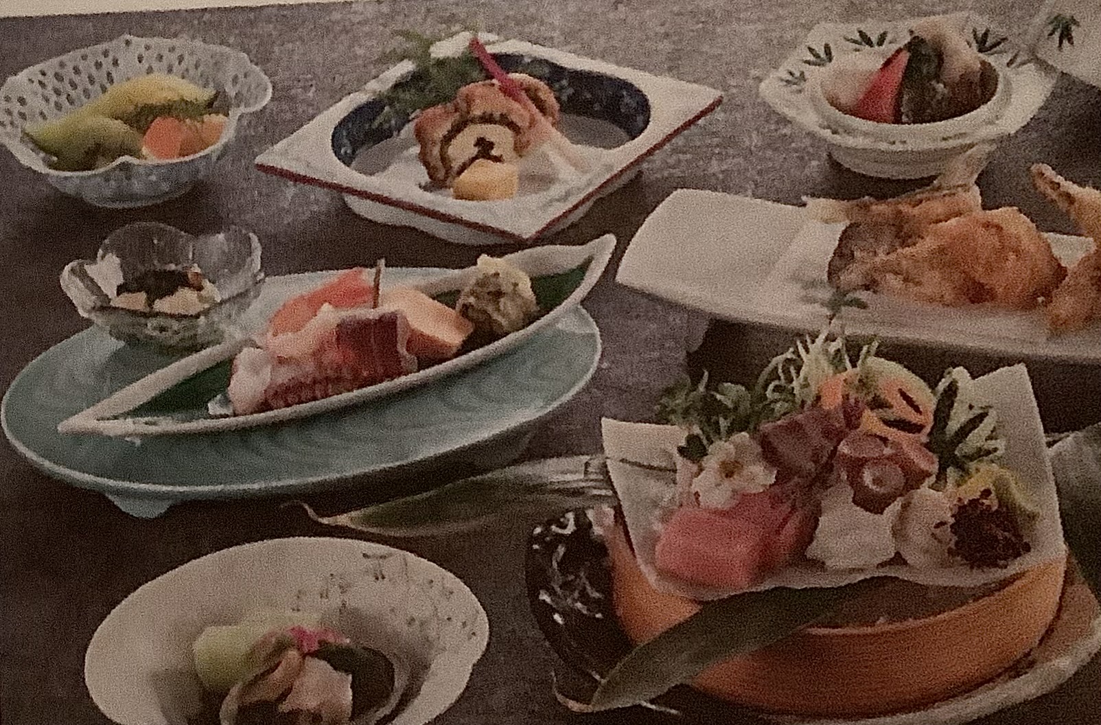 [야회석] 제철 사시미, 작은 냄비 요리, 구이 요리 등