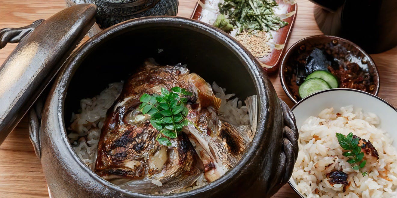 At 【Zen】, savor dishes made with seasonal ingredients such as sashimi, grilled items, and fried items, and finish with a delicious "Tai Kamameshi."