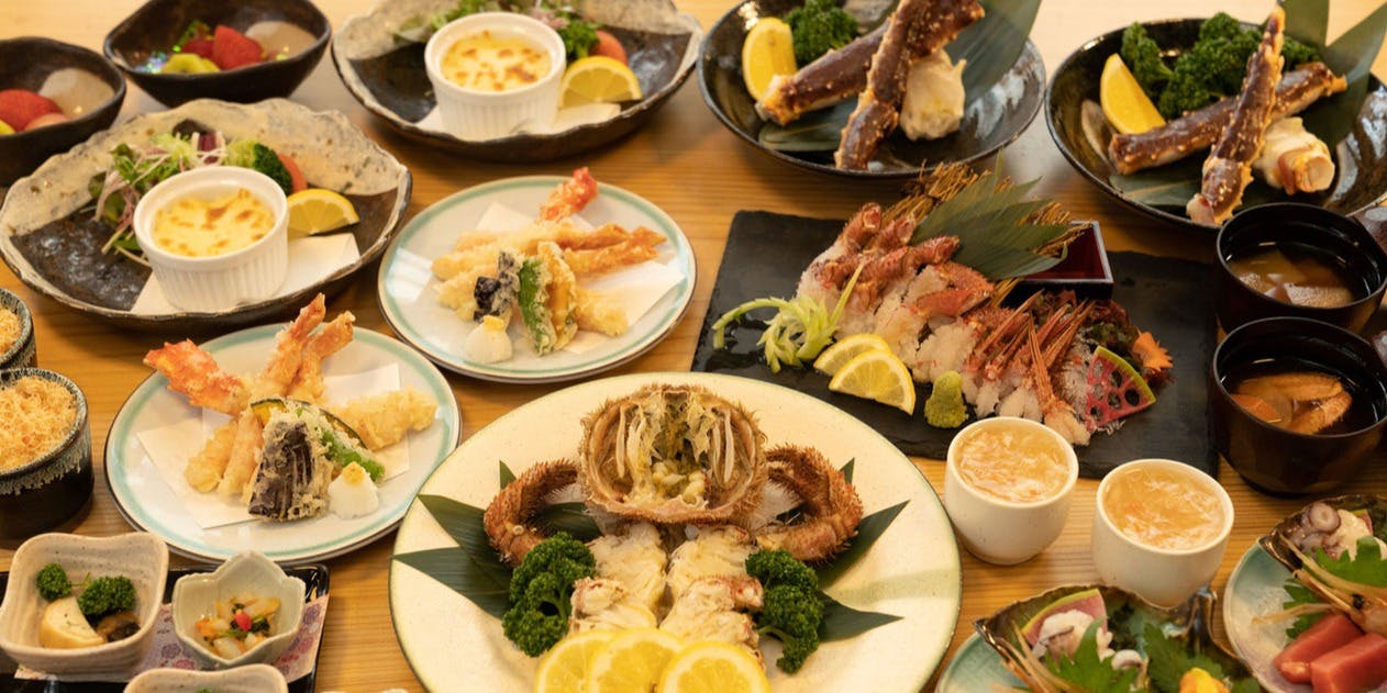 [Luxurious Crab Feast Course] 10 Exquisite Dishes Including Hair Crab Shabu-Shabu and Grilled King Crab Legs