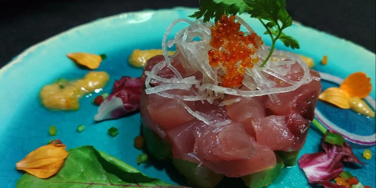 【おまかせコース】魚やお肉などの燻製料理が勢揃い、〆は土鍋ご飯を楽しむプラン全14品