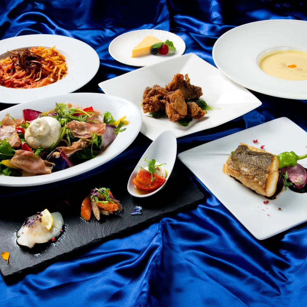 [All-You-Can-Drink Included] LaVASARA Course - A comprehensive plan to enjoy a rich menu ranging from three types of antipasto to dolce.